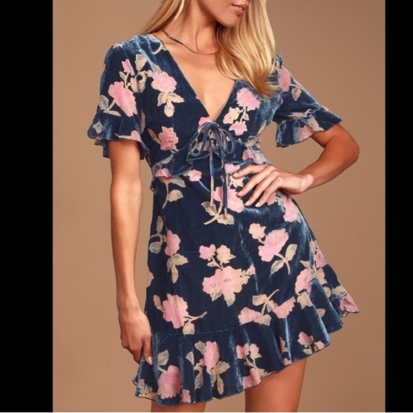 Lulus A Touch of Magic Floral Print Burnout Velvet Mini Dress Babydoll Ruffled S - Picture 1 of 16